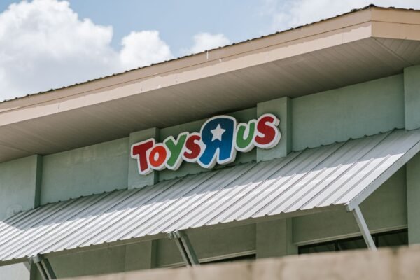 Toys R Us Reopening: The Best News for Shoppers